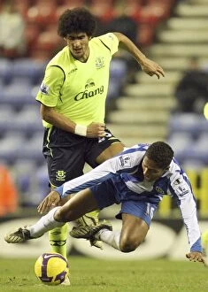 Images Dated 24th November 2008: Fellaini vs Valencia: Intense Battle in the Barclays Premier League