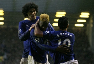05 February 2011 Everton V Blackpool Prints: Five-Star Everton: Saha, Fellaini