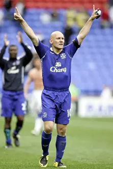 Football - Bolton Wanderers v Everton FA Barclays Premier League - The Reebok Stadium - 1 / 9 / 07 Evertons Thomas Gravesen celebrates at full time Mandatory Credit: Action Images / Keith