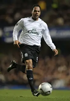 Football - Chelsea v Everton Carling Cup Semi Final First Leg - Stamford Bridge - 8 / 1 / 08 Evertons Joleon Lescott in action Mandatory Credit: Action Images / Tony