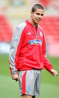 2009 Collection: Football - England Under 21 Training - The City Ground