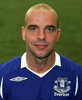 Images Dated 23rd October 2008: Football - Everton Photocall 2008 / 09 - Goodison Park - 08 / 09