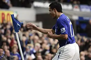 Football - Everton v Sunderland Barclays Premier League - Goodison Park - 24 / 11 / 07 Evertons Tim Cahill celebrates after scoring his sides second goal Mandatory Credit: Action Images / Alex