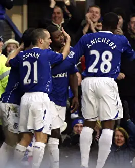 Football - Everton v West Ham United Barclays Premier League - Goodison Park - 22 / 3 / 08 Yakubu (C) celebrates scoring the first goal for Everton with team mates Mandatory Credit: Action Images / Lee Mills Livepic NO ONLINE / INTERNET USE WITHOUT A LICEN