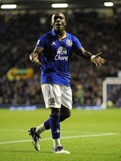 Images Dated 26th October 2011: Fourth Round Showdown at Goodison Park: Everton vs. Chelsea Featuring Royston Drenthe