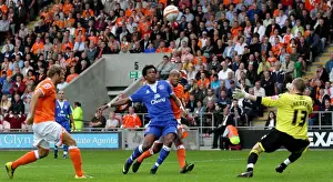 Frustration for Everton's Jo as Shot Sails Over the Bar vs Blackpool