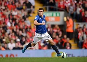 Images Dated 27th September 2014: Gareth Barry's Homecoming: Everton vs. Liverpool - Barclays Premier League Rivalry