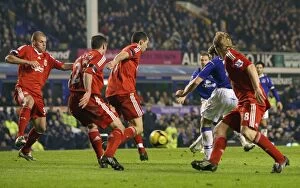 Images Dated 4th February 2009: Gosling Stuns Liverpool: FA Cup Fourth Round Thriller at Goodison Park (2009)