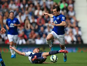 Intense Rivalry: Baines vs Morrison - A Battle for Ball Possession, Everton vs West Bromwich Albion, Premier League