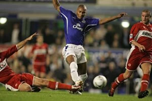 Images Dated 27th October 2005: The Intense Rivalry: Everton vs. Middlesbrough - Merseyside Derby