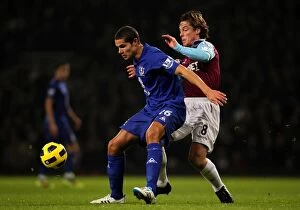 26 December 2010 West Ham United v Everton Collection: Intense Rivalry: Rodwell vs. Parker - A Battle of Midfield Masters (West Ham United vs)
