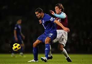 Intense Rivalry: Rodwell vs. Parker - A Battle of Midfield Masters (West Ham United vs. Everton, Upton Park, Barclays Premier League, 26 December 2010)