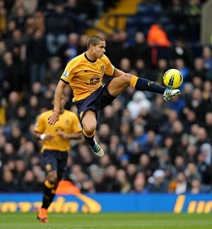 Images Dated 1st January 2012: Jack Rodwell's Aerial Battle: Everton vs. West Bromwich Albion in the Premier League