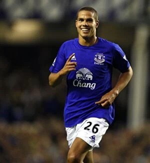 Jack Rodwell Collection: Jack Rodwell's Euphoric Goal Celebration: Everton's Thrilling Moment in Carling Cup Match