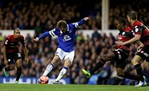 Images Dated 4th January 2014: Jelavic's Brace: Everton Crushes Queens Park Rangers 4-0 in FA Cup (04-01-2014)