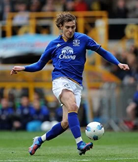06 May 2012 v Wolverhampton Wanderers, Molineux Stadium Collection: Jelavic's Game-Winning Goal: Everton Triumphs at Molineux (BPL)