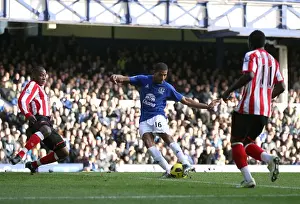 Framed Print : Jermaine Beckford's Brace: Everton's Winning Moment Against Sunderland (Premier League, 26 February 2011) Framed Print : Jermaine Beckford's Brace: Everton's Winning Moment Against Sunderland (Premier League, 26 February 2011)