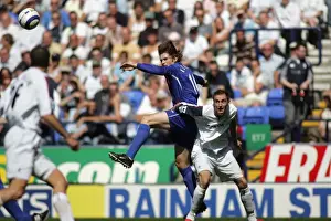 Kevin Kilbane vs. Nicky Hunt: A Football Showdown - The Clash Between Two Champions