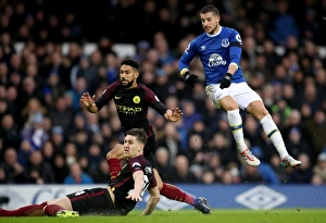 Kevin Mirallas Scores Everton's Second Goal: Everton vs Manchester City at Goodison Park (Premier League)
