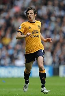 Images Dated 14th May 2011: Leighton Baines in Action: Everton vs. West Bromwich Albion, May 2011