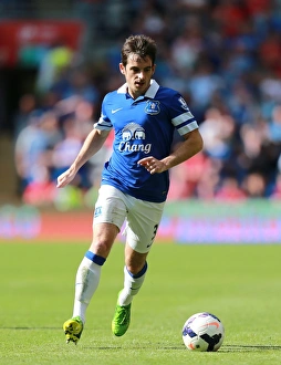 Season 2013-14 Prints: Leighton Baines Defensive Heroics: Everton Holds Cardiff City Scoreless (31-08-2013)