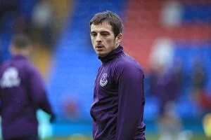 Images Dated 31st January 2015: Leighton Baines in Prematch Warm-Up: Crystal Palace vs Everton, Barclays Premier League