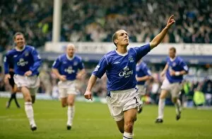 Images Dated 11th May 2005: Leon Osman celebrates his goal
