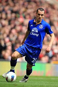 Images Dated 22nd April 2012: Leon Osman vs Manchester United: Everton's Battle at Old Trafford - Barclays Premier League