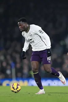 Football Full Length Fulllength Prints: Lukaku's Homecoming: A Premier League Showdown - Chelsea vs