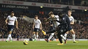 Images Dated 30th November 2014: Lukaku's Thunderous Shot: Everton vs. Tottenham, Premier League Rivalry