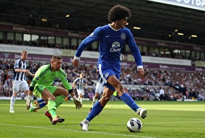 Framed Print : Marouane Fellaini's Back Heel Attempt: Everton vs. West Bromwich Albion (01-09-2012) Framed Print : Marouane Fellaini's Back Heel Attempt: Everton vs. West Bromwich Albion (01-09-2012)