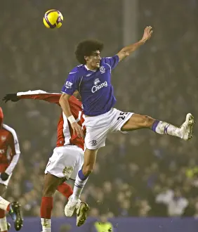 Marouane Fellaini's Thrilling Performance: Everton vs Arsenal, Barclays Premier League, 08/09 Season