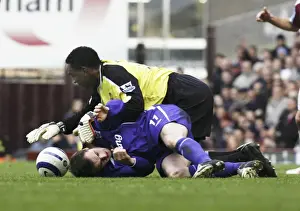 McFadden vs. Hislop: A Footballing Rivalry - The Fateful Encounter: James McFadden's Collision with Shaka Hislop