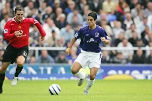 Images Dated 2nd November 2005: Mikel Arteta
