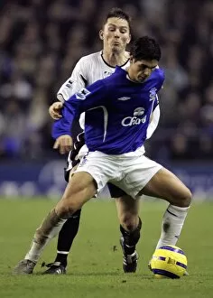 Images Dated 2nd January 2006: Mikel Arteta