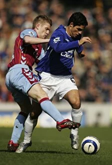 Everton v Aston Villa Collection: Mikel Arteta