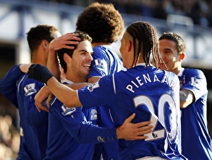 Framed Print : Mikel Arteta's Historic First Goal for Everton vs. Sunderland (28 / 12 / 08) Framed Print : Mikel Arteta's Historic First Goal for Everton vs. Sunderland (28 / 12 / 08)