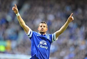 Images Dated 19th October 2013: Mirallas Strikes First: Everton's Winning Goal vs. Hull City (19-10-2013, Goodison Park)