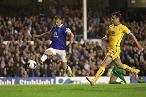 Images Dated 16th April 2014: Mirallas Stuns Goodison: Crystal Palace Snatch Dramatic 3-2 Win Over Everton
