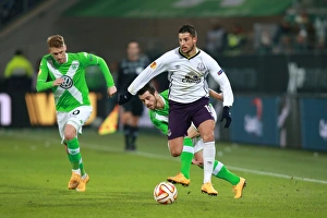 Framed Print : Mirallas vs. Hunt: A Europa League Showdown - Everton vs. VfL Wolfsburg Framed Print : Mirallas vs. Hunt: A Europa League Showdown - Everton vs. VfL Wolfsburg