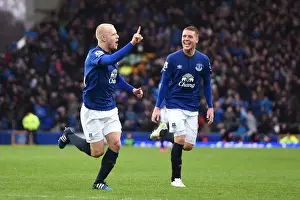 Naismith and McCarthy: Everton's Unforgettable Goal Celebration vs. Leicester City (Premier League)
