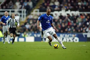 Framed Print : Newcastle United vs. Everton: 1-1 Stalemate - November 28, 2004 Framed Print : Newcastle United vs. Everton: 1-1 Stalemate - November 28, 2004