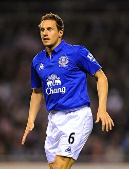 Images Dated 27th March 2012: Phil Jagielka's Determined Performance: Everton's FA Cup Sixth Round Replay Victory at