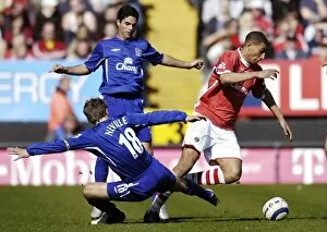 Charlton v Everton Collection: Phil Neville and Mikel Arteta