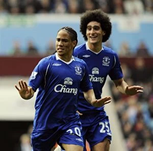 Images Dated 12th April 2009: Pienaar and Fellaini: Everton's Triumphant Goal Celebration vs. Aston Villa (2009)