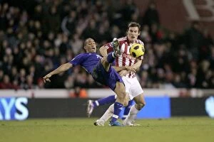 Images Dated 4th January 2011: Premier League Showdown: Pienaar vs. Whitehead at Britannia Stadium
