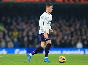 Premier League Showdown: Ross Barkley in Action - Chelsea vs. Everton (Stamford Bridge)