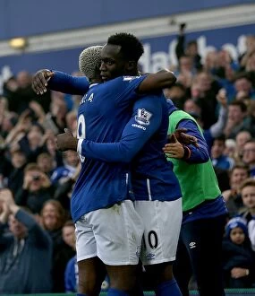 Images Dated 1st November 2015: Romelu Lukaku's Brace: Everton Crushes Sunderland 4-0 at Goodison Park