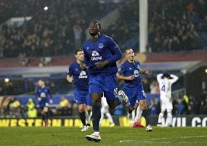Images Dated 12th March 2015: Romelu Lukaku's Penalty Seals Europa League Victory for Everton over Dynamo Kiev