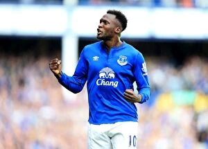 Images Dated 21st September 2014: Romelu Lukaku's Stunner: Everton's Premier League Triumph Over Crystal Palace at Goodison Park